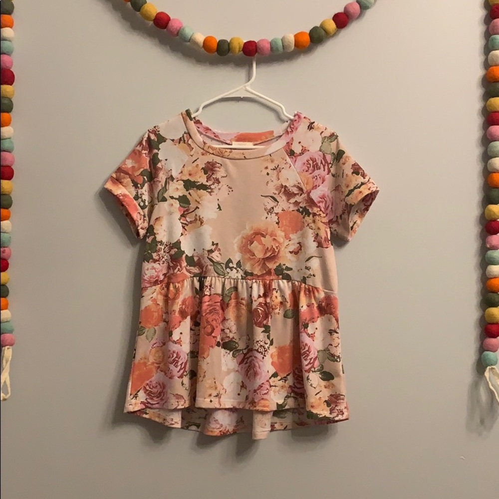 Loose Floral Peplum Blouse